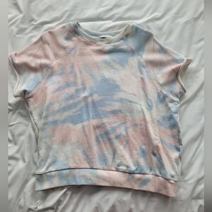 4/$20 👚 Tie dye short sleeve sweat shirt, size small